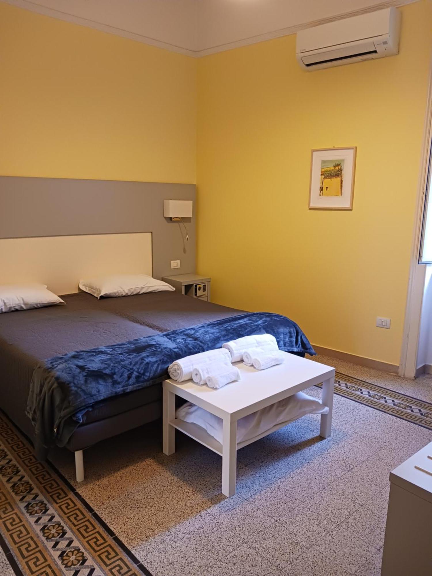 Seawall Holiday Home Salerno Ngoại thất bức ảnh