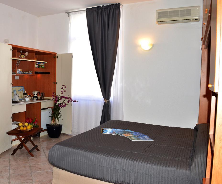 Seawall Holiday Home Salerno Ngoại thất bức ảnh