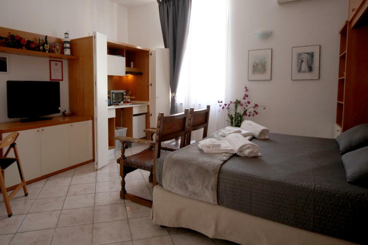 Seawall Holiday Home Salerno Ngoại thất bức ảnh