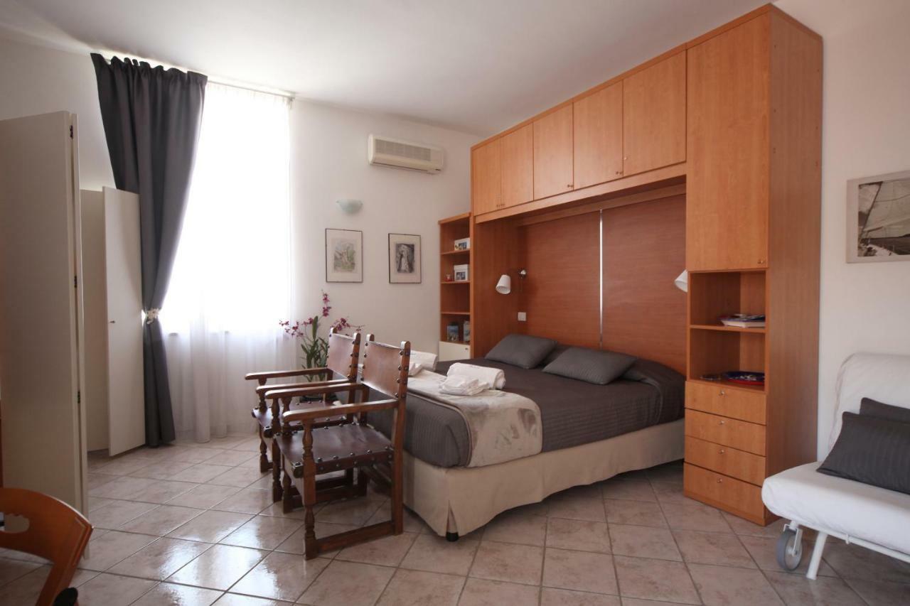 Seawall Holiday Home Salerno Ngoại thất bức ảnh